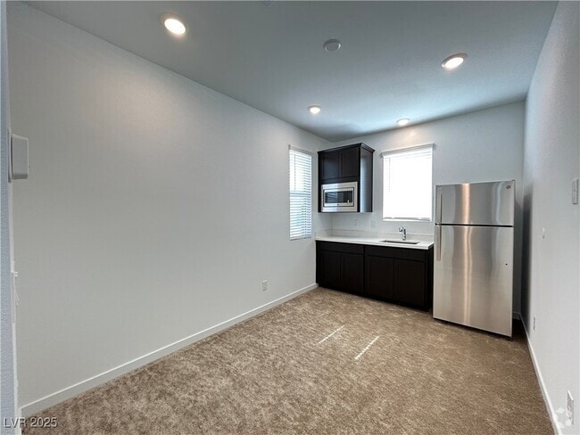 Building Photo - 4357 Azalea Hls St Rental