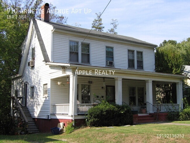910 Arnette Ave