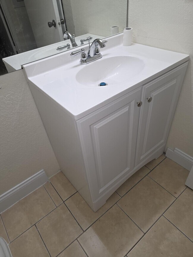 Photo - 2550 N Alafaya Trail