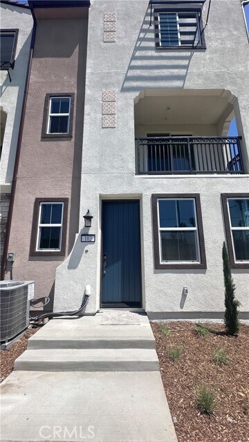 Photo - 102 Hudson Townhome