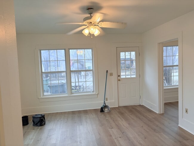 Photo - 467 N Paddock Ave