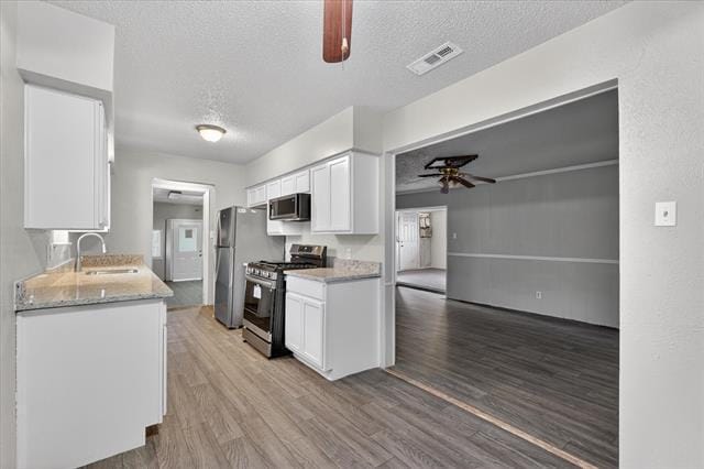 Photo - 10517 Castlerock Dr