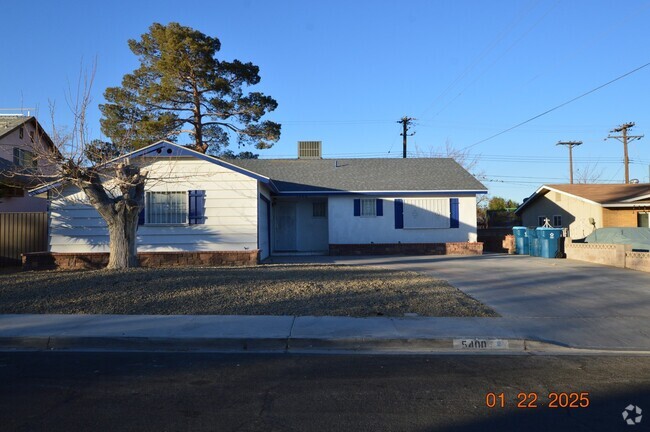 Building Photo - 5400 Del Monte Ave Rental