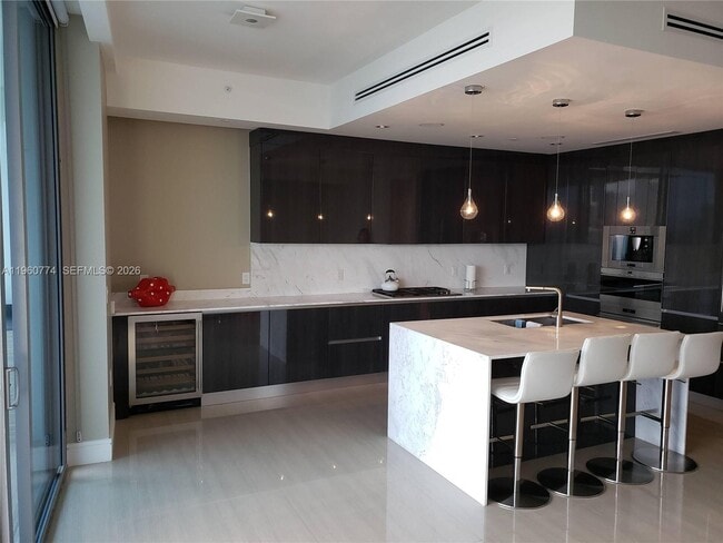 Photo - 3250 NE 188th St Unit 906