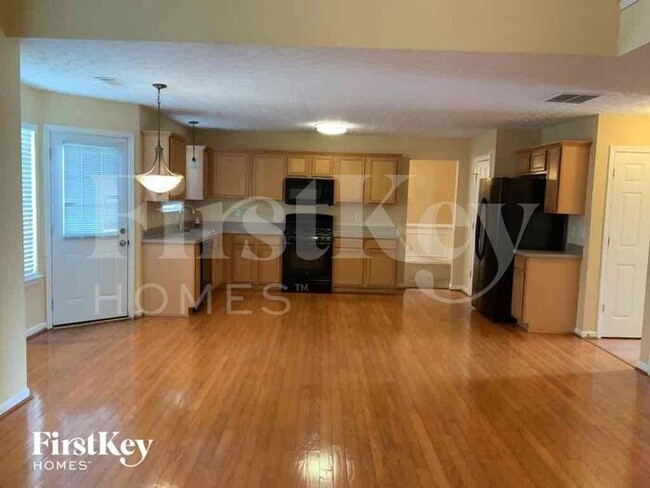 Photo - 15 Dairyland Dr House