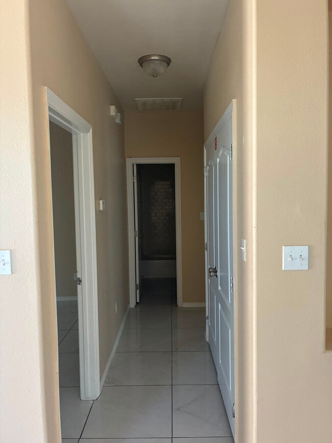 3108 Rosemary Dr Unidad 2