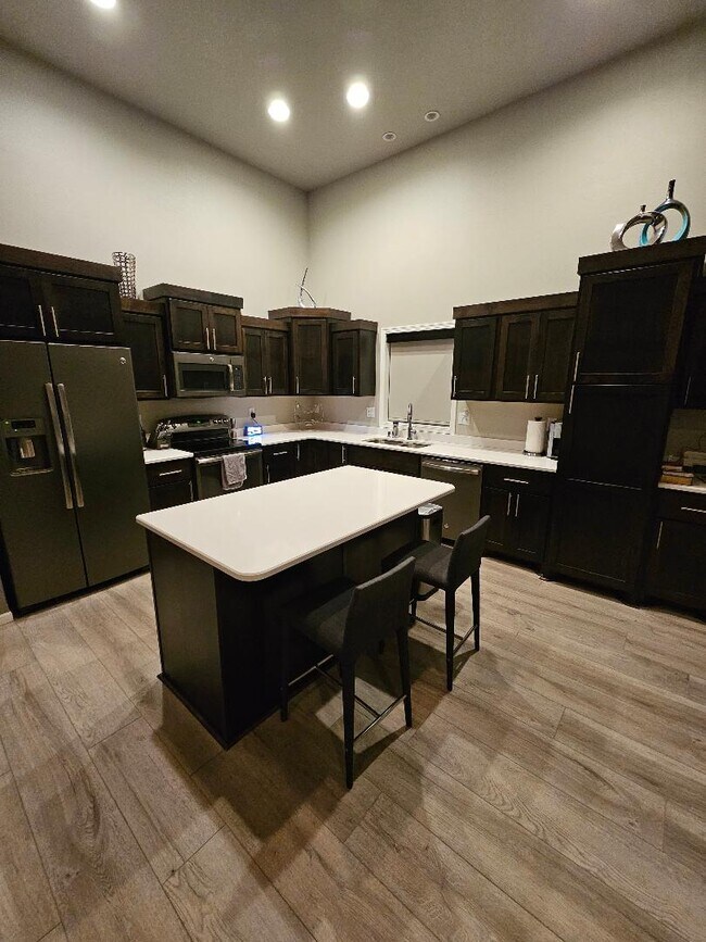 Photo - 5483 38th Ave S