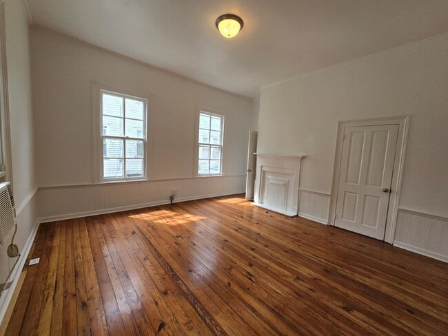 Photo - 403 W Hampton Ave
