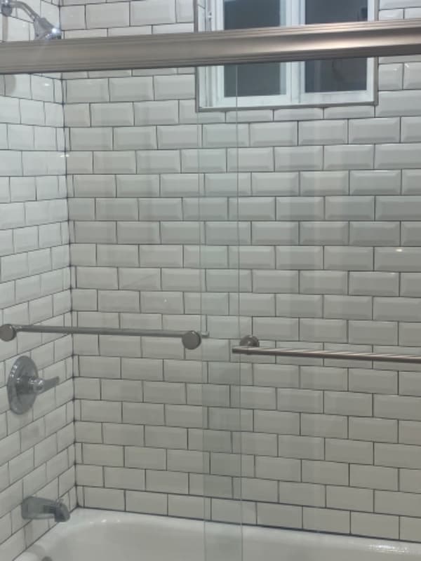 Photo - 5712 Lewis Ave Unidad B