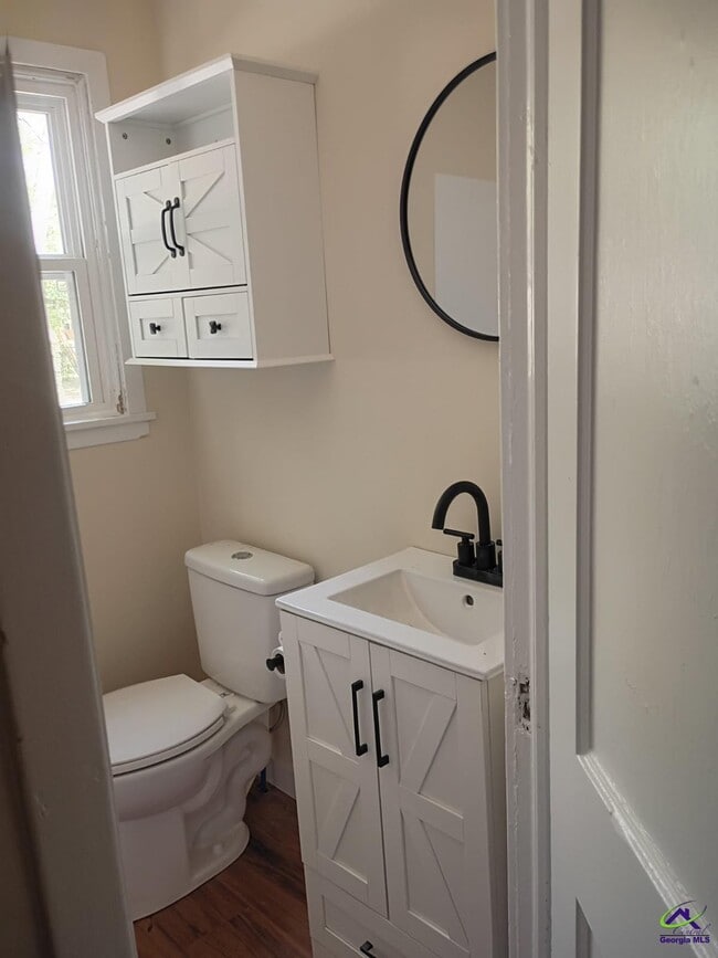 Photo - 109 Marshall St