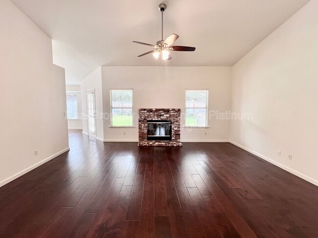 Photo - 6535 N Vista Ave