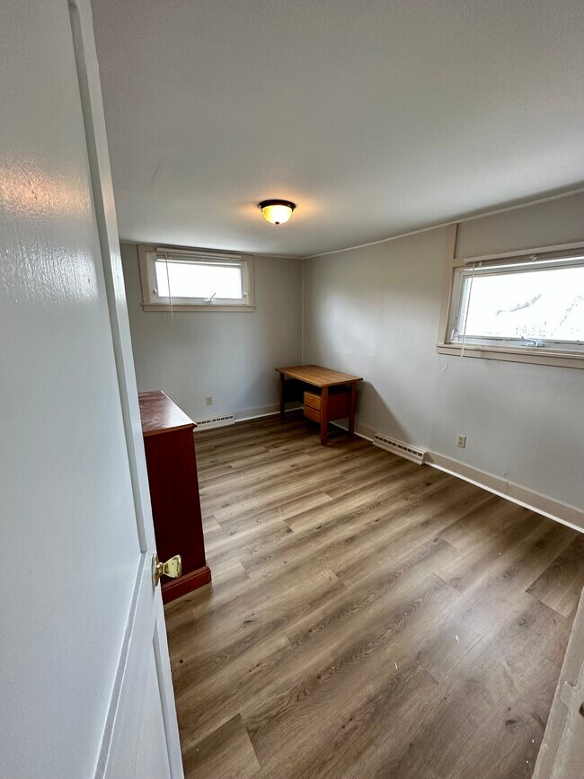 Photo - 140 Honness Ln Unit A