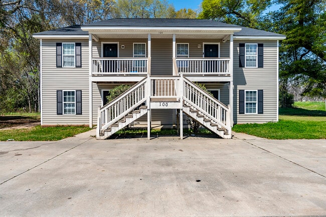 Photo - 100 Winding Way Unit C