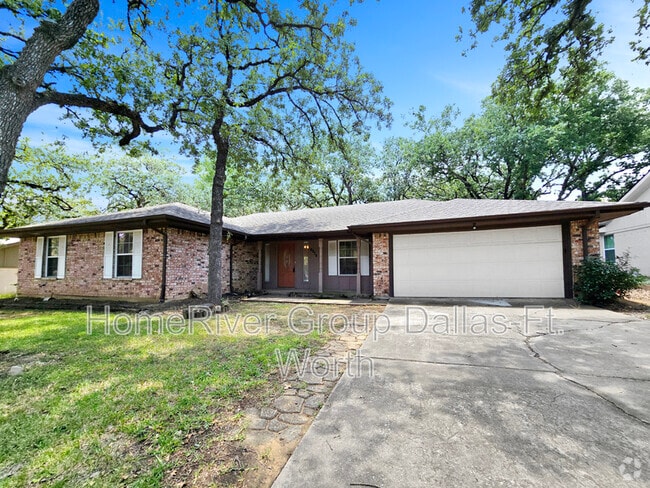 Building Photo - 6824 Shadydale Dr Rental