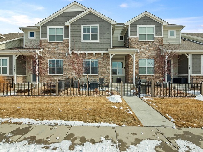 New 4 Bed 3.5 Bath Townhome in Timnath Ranch! - New 4 Bed 3.5 Bath Townhome in Timnath Ranch!