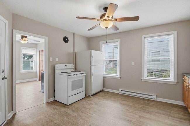 Photo - 6 Oswald St Unit 1