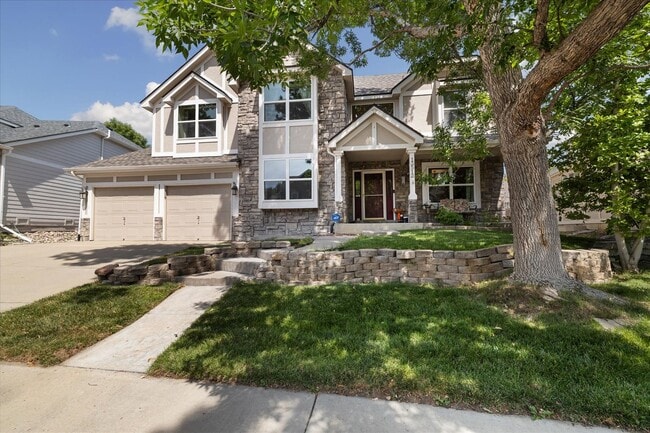 Building Photo - Beautiful 5 bedroom with Finished Basement!! Rental