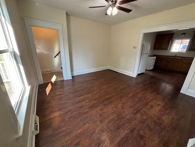 219 Jackson St