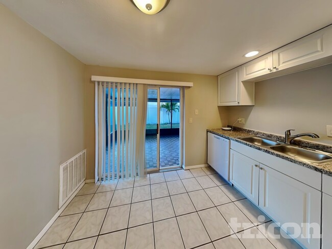 Photo - 8504 Willow Forest Ct