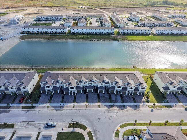 Photo - 2747 SE 25th Ave