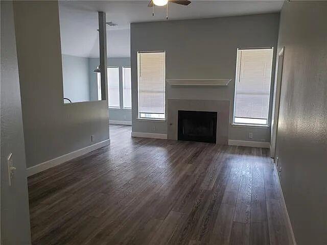 Photo - 107 Meadowside Dr