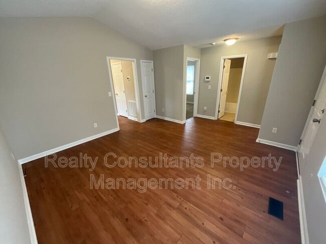 Photo - 1702 Marion St