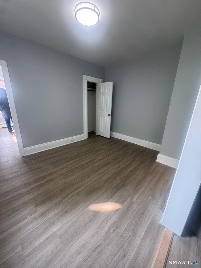 Photo - 105 Caroline St Unit 2