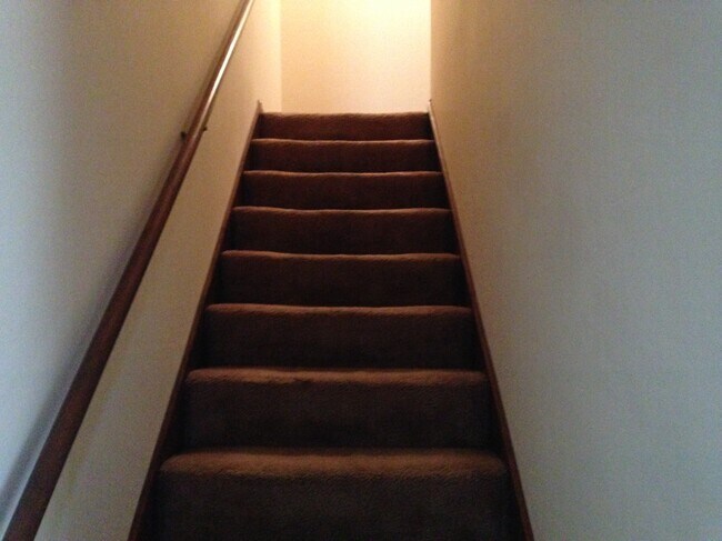 Photo - 905 Spencer Ave Unidad E