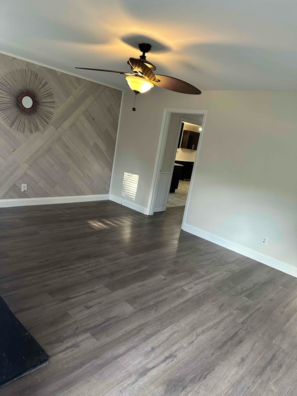 Photo - 836 Old Modena St