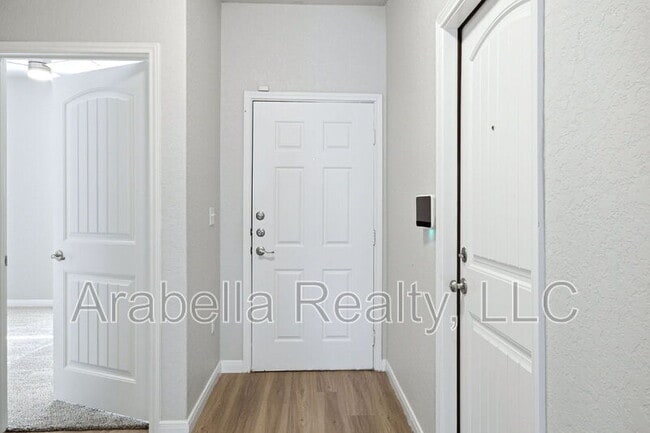 Photo - 5950 Larkspur Valley