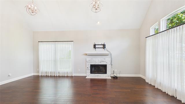 Photo - 1405 Meadowbrook Dr