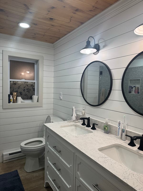 Photo - 913 N Baldwin St