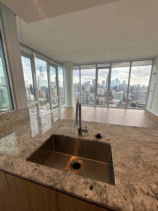 1200 N Wells St Unit 1308