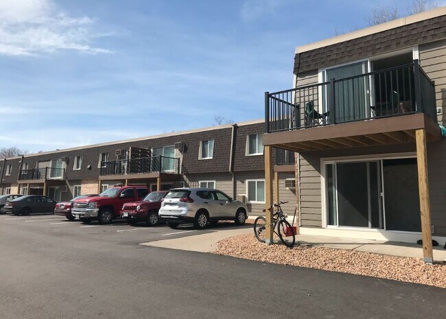 Pointe Apartments