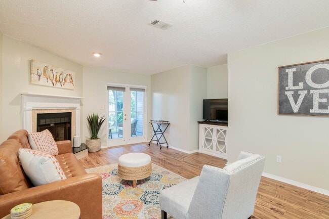 Photo - Lovely Ground-Floor Condo with Patio Near Airport