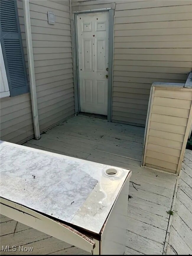 Photo - 13612 Bennington Ave