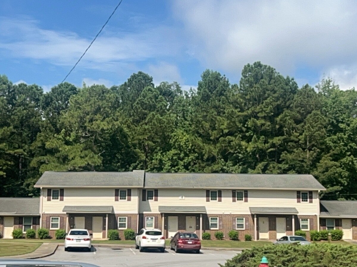 Photo - 71 Carwellyn Rd Unit 4H