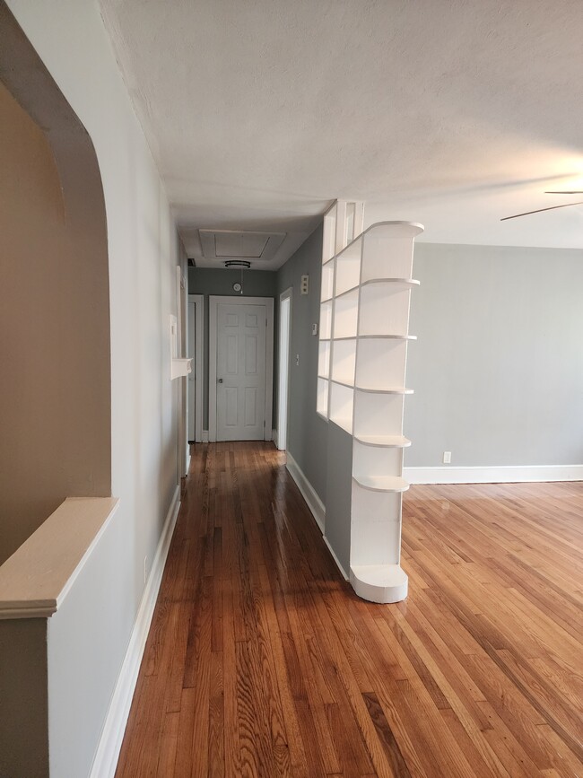 Photo - 115 Railroad St