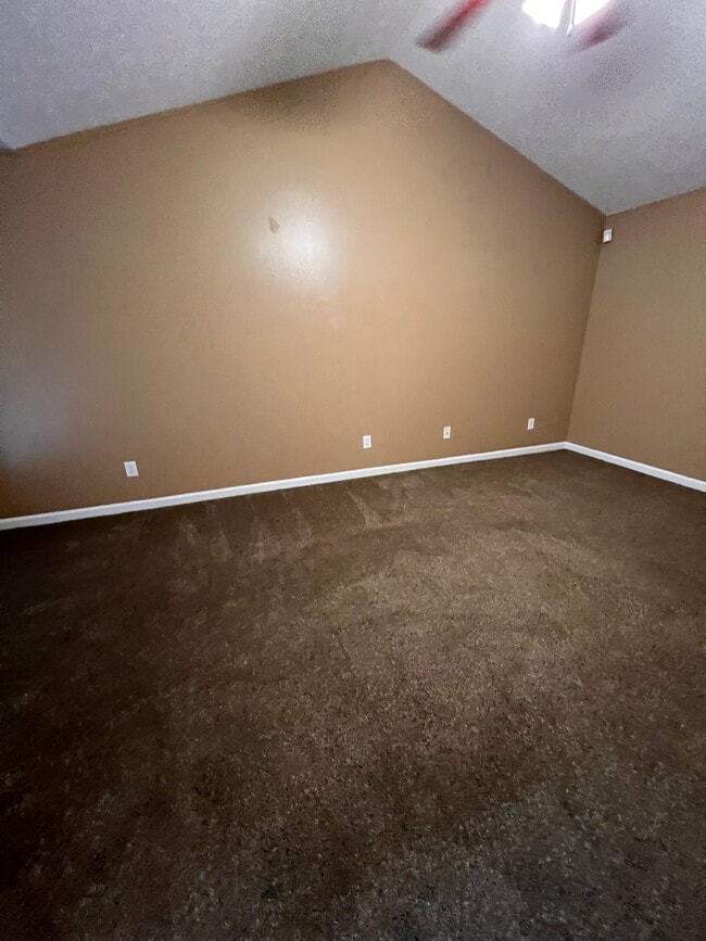 Photo - 3241 Wade St