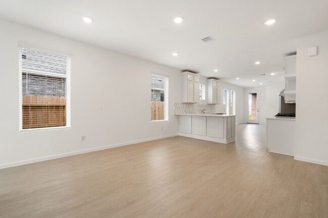 Photo - 6742 Sunset Velvet Dr