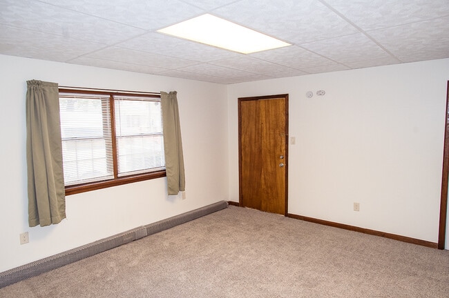 Photo - 682 Bennett St Unidad 1