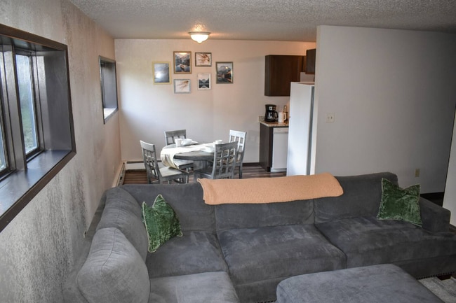 3520 E 42nd Ave Unit 1
