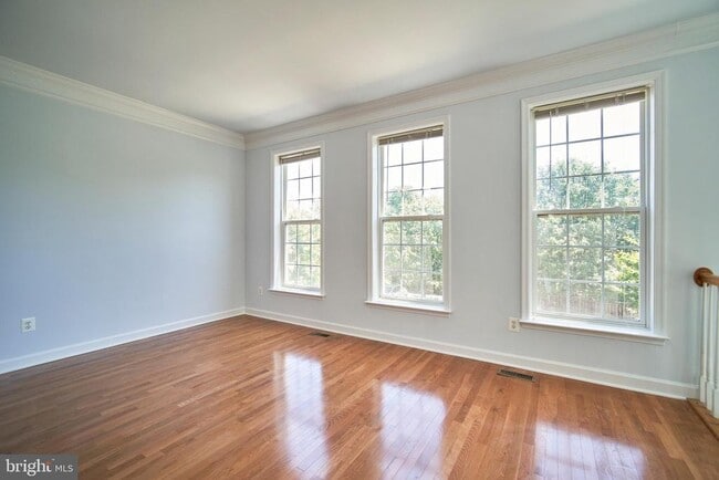 Photo - 19147 Commonwealth Terrace
