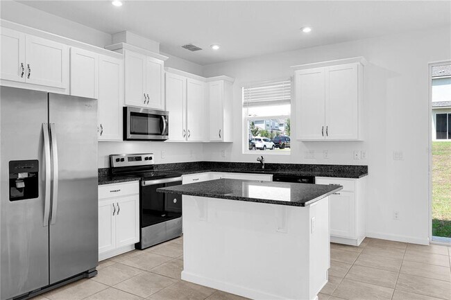 Photo - 1100 Lakeshore Breeze Pl