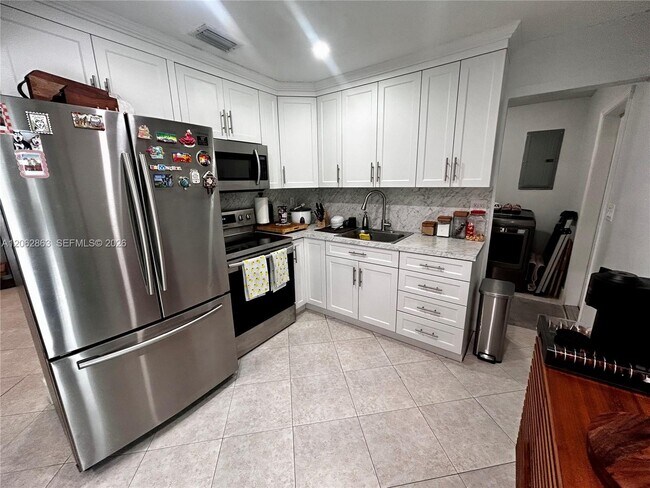 Photo - 19302 NW 47th Pl