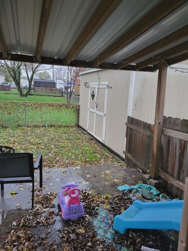 Photo - 213 W Mulberry St