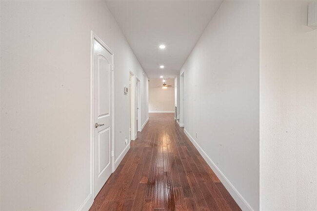 Photo - 12127 Carriage Hill Dr