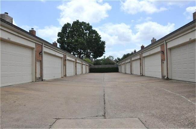 Photo - 712 Augusta Dr