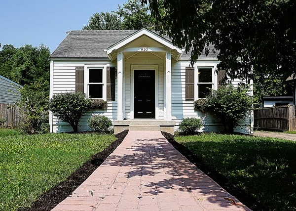 Building Photo - 910 Apex St