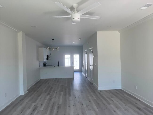 Photo - 780 Maxine Dr Unit 8C